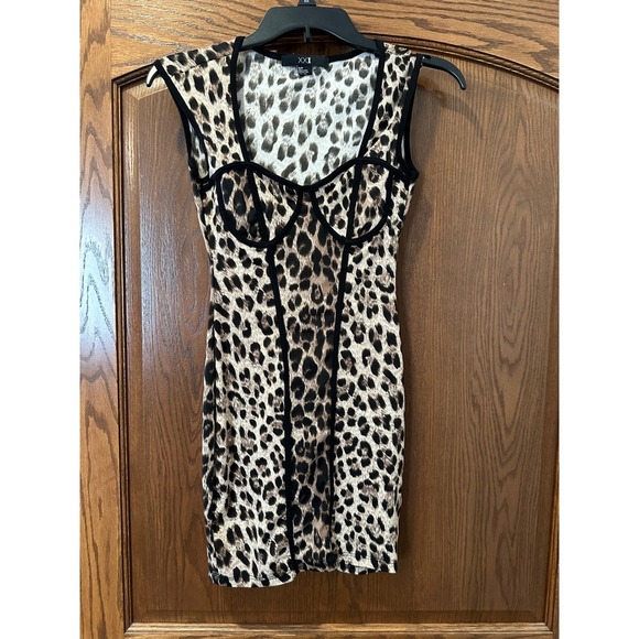 Forever 21 Y2K cheetah print body con mini dress - Picture 1 of 3